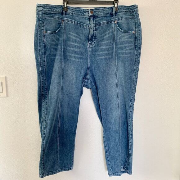 Soft Surroundings Stretch Medium Wash Cropped Jeans - Picture 2 of 12